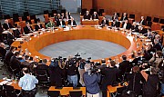 073001_2_4c.jpg 073001_2_4c.jpg