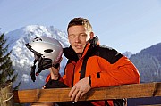 FelixLochSkihelm.jpg FelixLochSkihelm.jpg