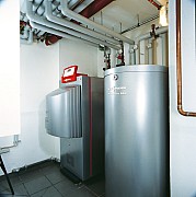 AC203567.jpg AC203567.jpg
