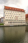 IMG_4885.jpg IMG_4885.jpg